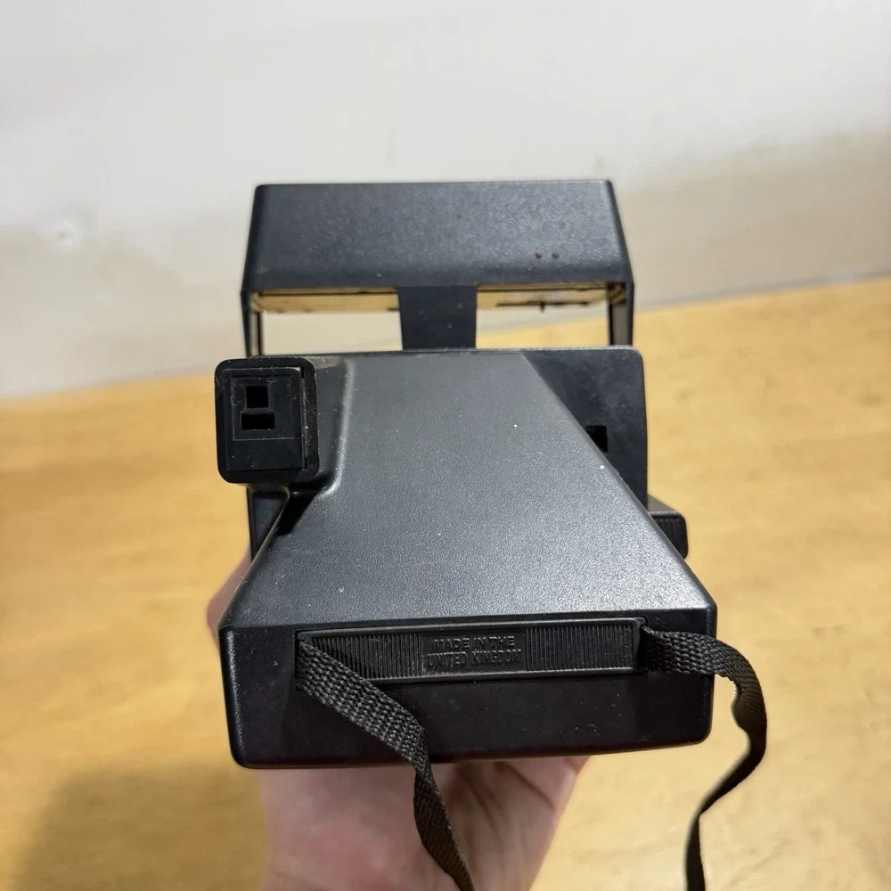 Vintage Polaroid One Step Flash 600 Instant Film Camera Black Untested